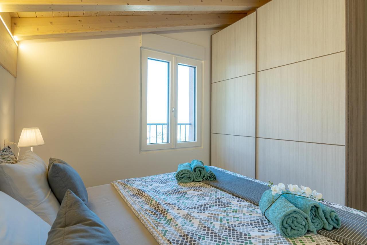Classy Apartment Wifi, Parking & Stunning View! Acquaseria Exteriör bild